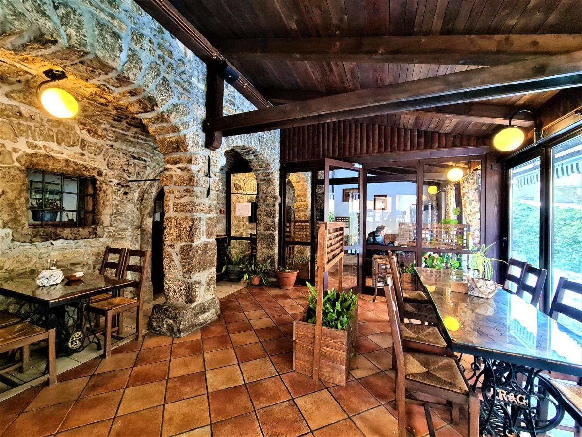Bed and Breakfast Sobe "Ela" Фужине Экстерьер фото